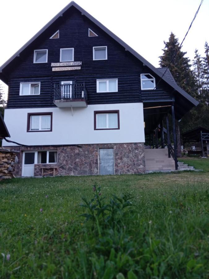 Casa De Vacanta Vártop Kültér fotó