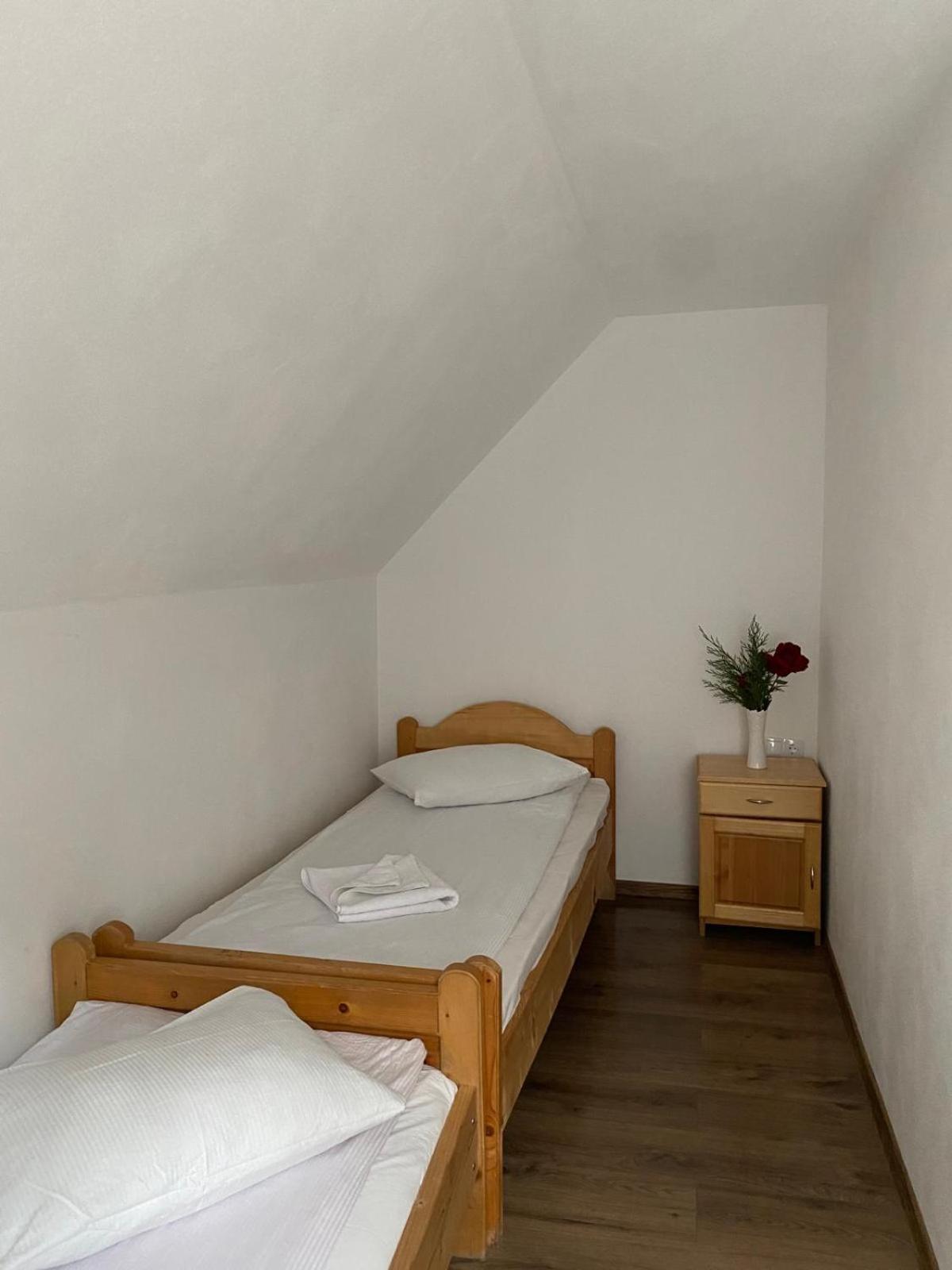 Casa De Vacanta Vártop Kültér fotó
